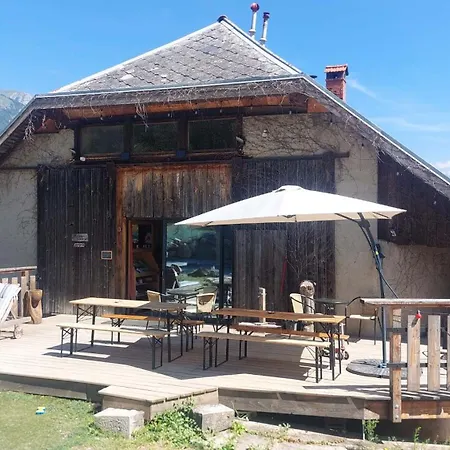 Yourtes Olachat Proche Annecy Faverges