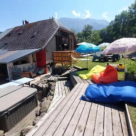 Tente de luxe Yourtes Olachat Proche Annecy